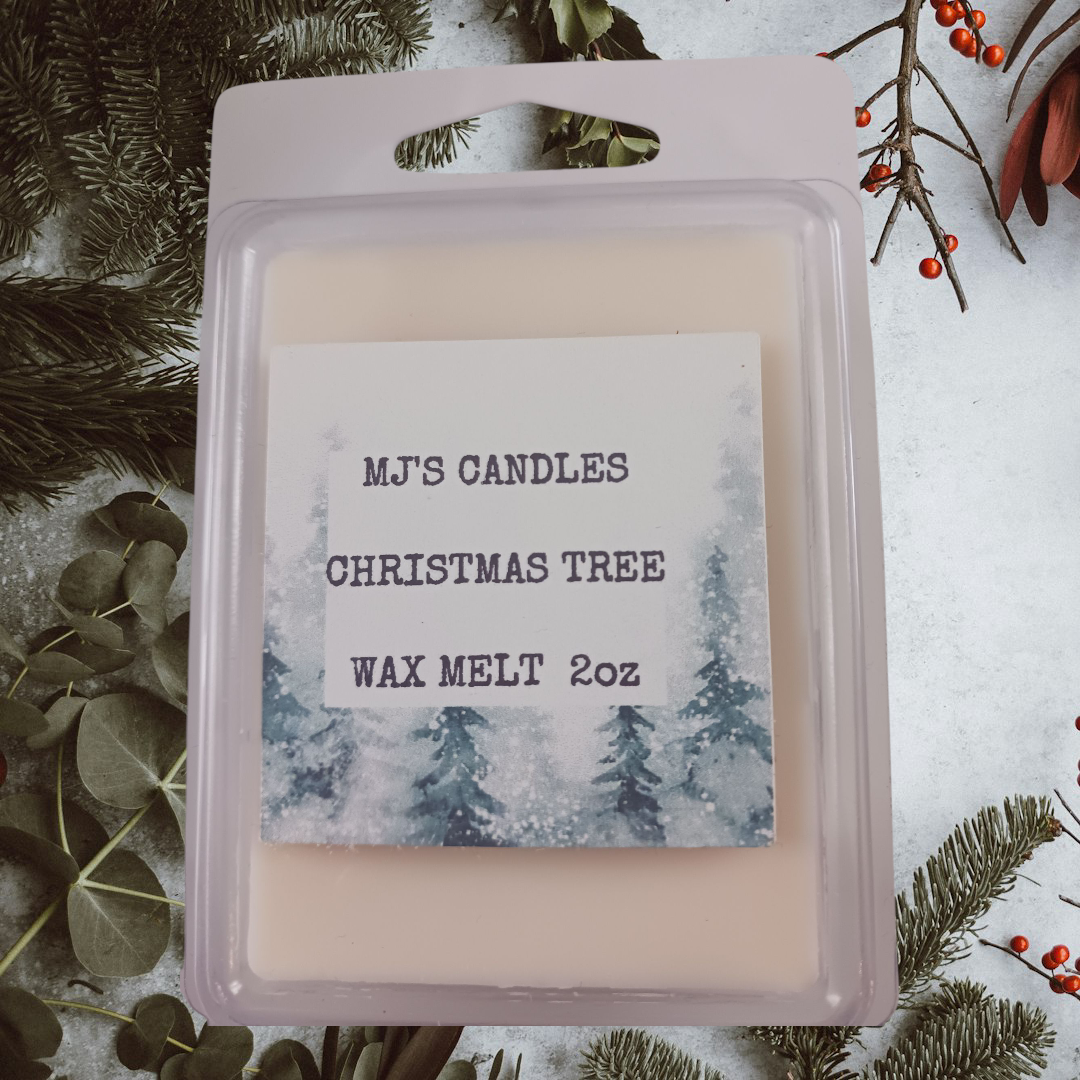 MJ'S CANDLES luxury Christmas tree fragrance melt wax melt in clear clamshell packaging